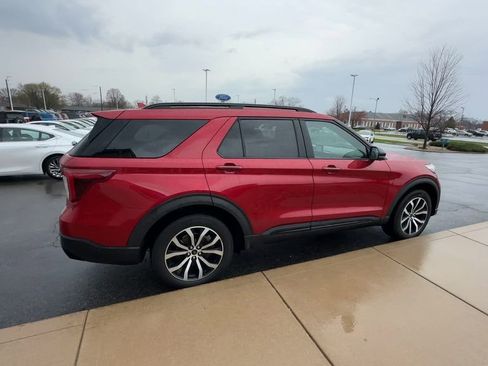 Used 2020 Ford Explorer ST w/ Premium Technology Package AWD/4WD image 8