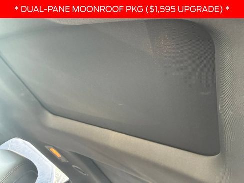 Used 2015 Ford Explorer Limited w/ Equipment Group 301A AWD/4WD image 9