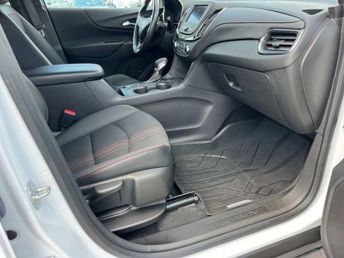 Certified 2022 Chevrolet Equinox RS w/ LPO, Floor Liner Package image 25