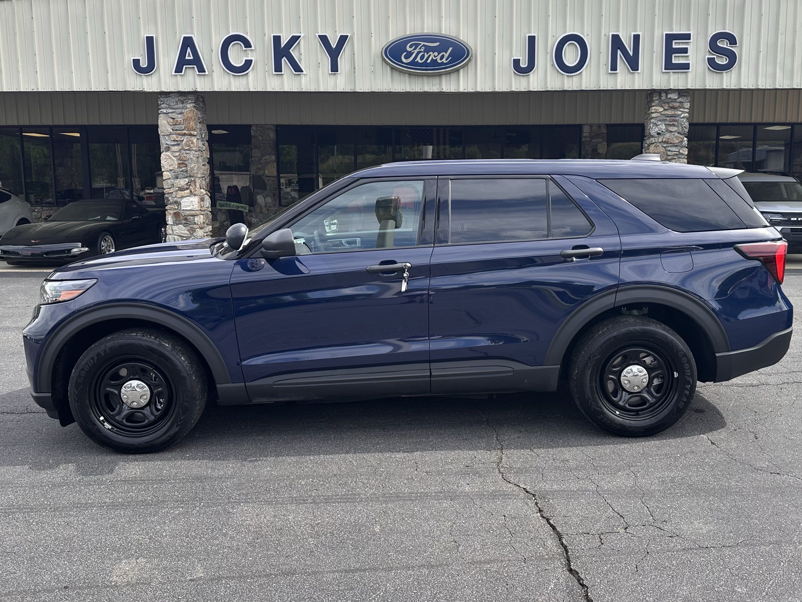 Used 2025 Ford Explorer 4WD Police Interceptor image 1