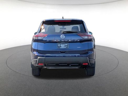 New 2026 Nissan Rogue SV AWD/4WD image 6