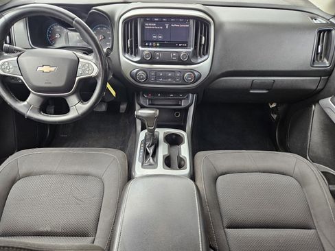 Used 2019 Chevrolet Colorado LT AWD/4WD image 6