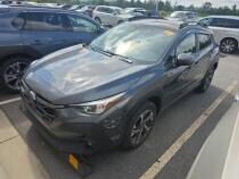 Used 2024 Subaru Crosstrek 2.0i Premium AWD/4WD image 2