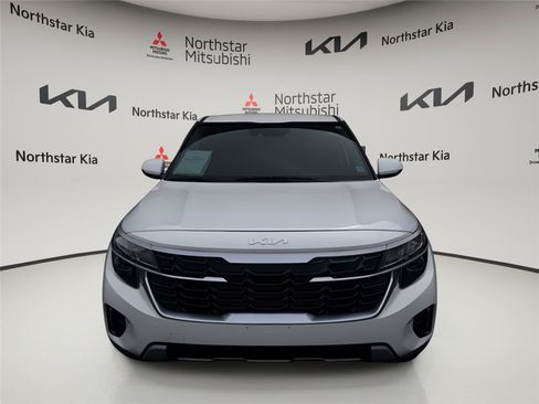 Used 2024 Kia Seltos LX AWD/4WD image 6