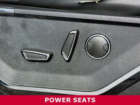 Used 2021 Ford F150 Lariat image 4