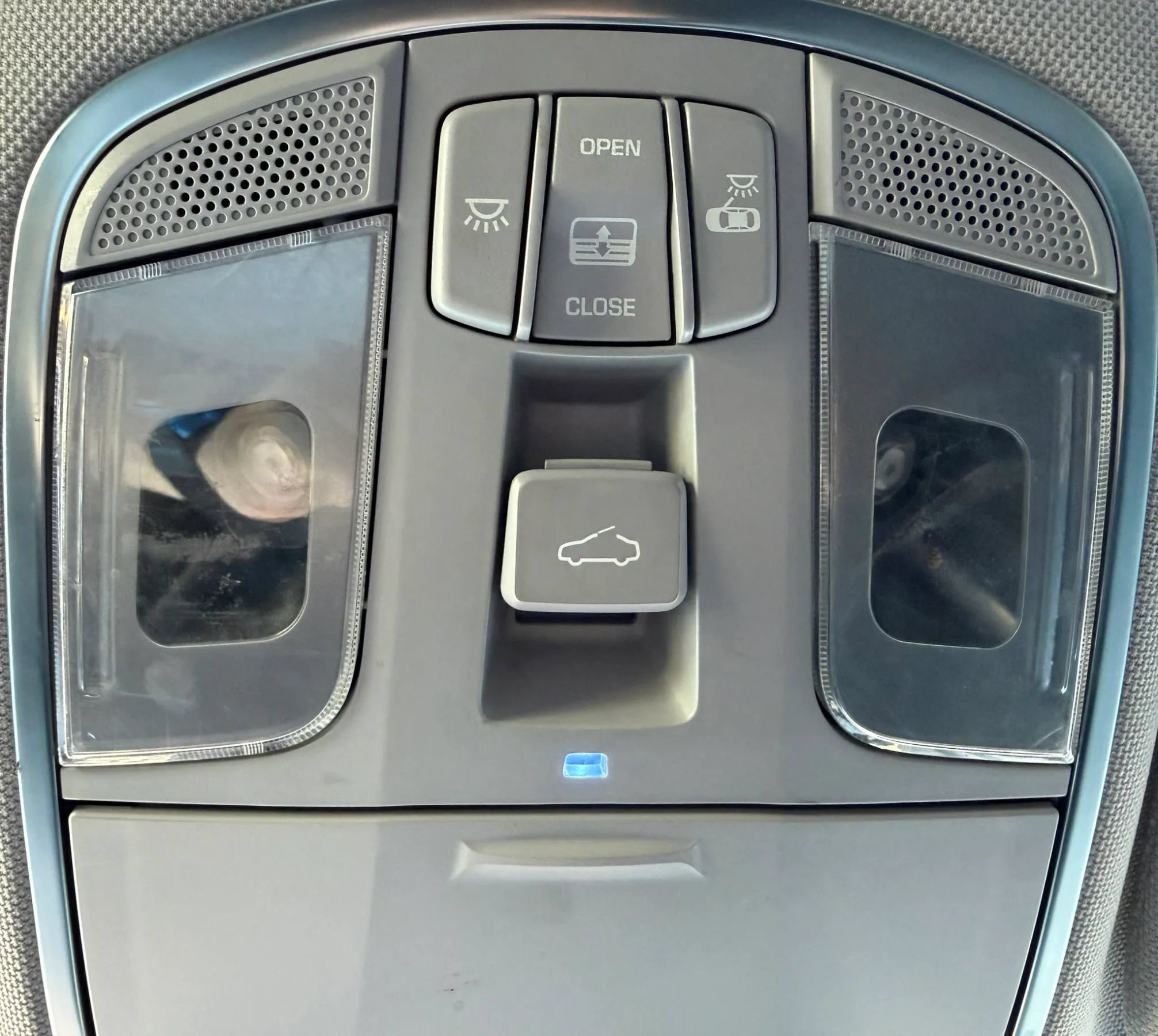 Used 2015 Hyundai Sonata Limited w/ Option Group 06 FWD image 23