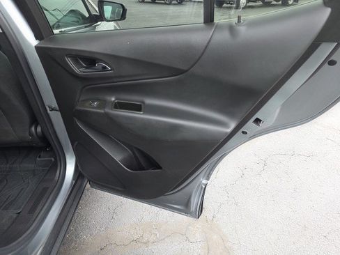 Used 2024 Chevrolet Equinox LT w/ LPO, Floor Liner Package FWD image 24