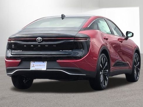 New 2026 Toyota Crown Platinum AWD/4WD image 5