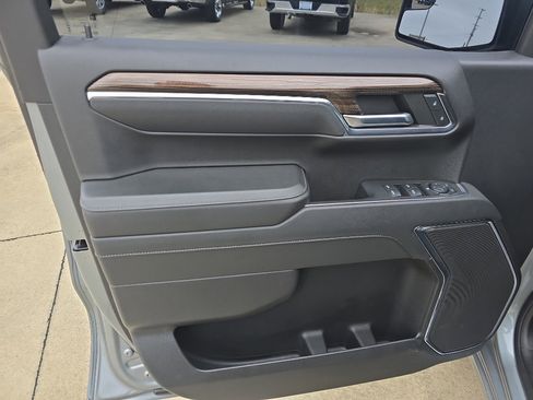 Used 2023 Chevrolet Silverado 1500 RST w/ LPO, Dark Essentials Package image 16