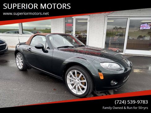 Used 2008 MAZDA MX-5 Miata Grand Touring w/ Premium Pkg RWD image 1