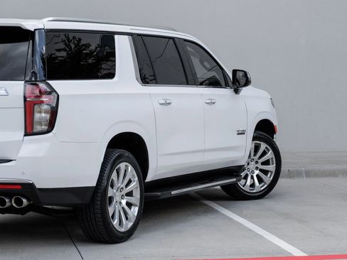 Used 2021 Chevrolet Suburban Premier w/ Texas Edition RWD image 14