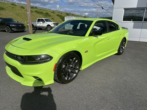 Used 2023 Dodge Charger Scat Pack RWD image 7