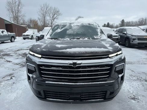 New 2026 Chevrolet Traverse High Country w/ LPO, Floor Liner Package image 8