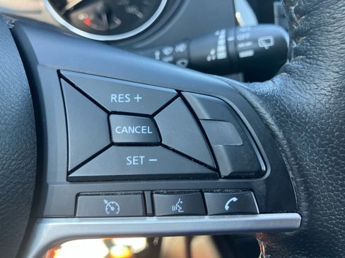 Used 2020 Nissan Rogue S w/ Special Edition Package FWD image 23
