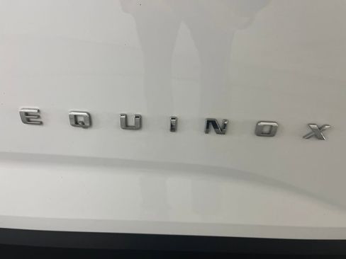 Used 2025 Chevrolet Equinox LT w/ Convenience Package II image 53