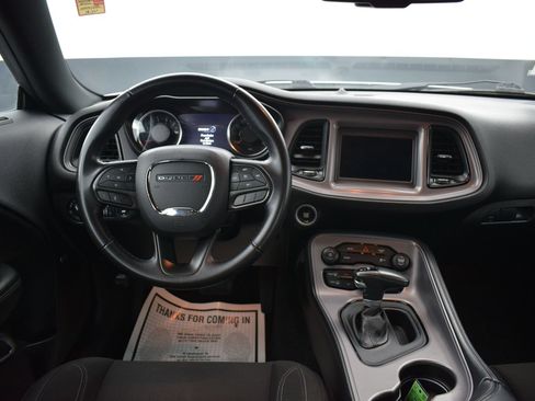 Used 2023 Dodge Challenger SXT RWD image 14
