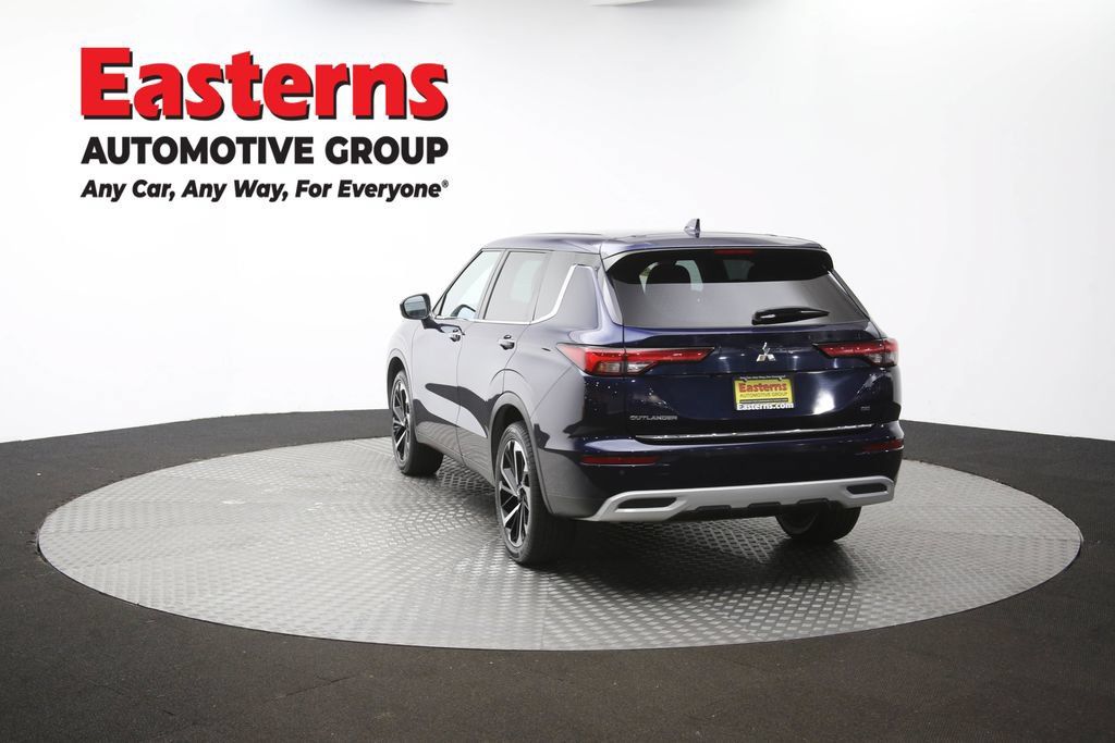 Used 2023 Mitsubishi Outlander SE AWD/4WD image 68