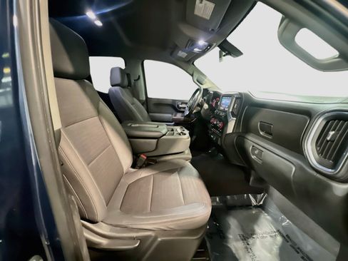 Used 2020 Chevrolet Silverado 1500 LT w/ All-Star Edition AWD/4WD image 19