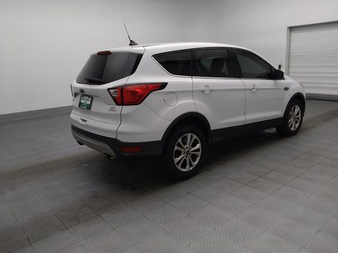 Used 2019 Ford Escape SE FWD image 10