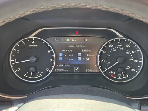 Used 2016 Nissan Maxima Platinum w/ Interior Lighting Package image 32