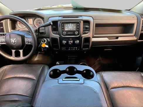 Used 2018 RAM 2500 Tradesman w/ Chrome Appearance Group AWD/4WD image 14