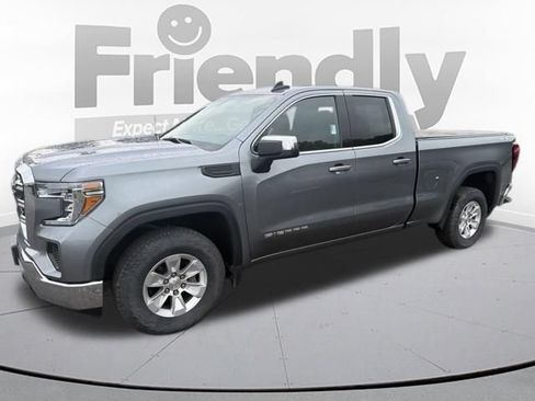 Used 2019 GMC Sierra 1500 SLE w/ SLE Value Package AWD/4WD image 2