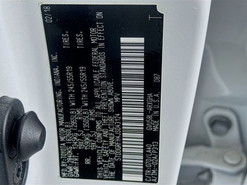 Used 2018 Toyota Highlander Limited image 45