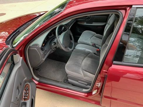 Used 2004 Buick Century Custom FWD image 14