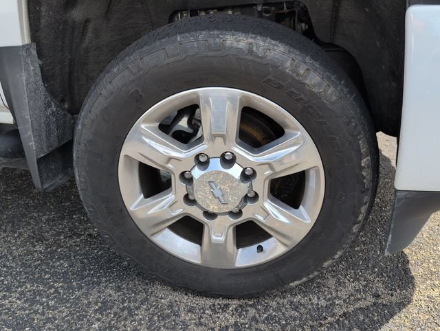 Used 2019 Chevrolet Silverado 2500 LTZ w/ Custom Sport Edition AWD/4WD image 7