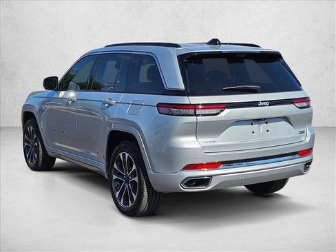 Used 2025 Jeep Grand Cherokee Overland w/ Adv Protech Group III AWD/4WD image 9