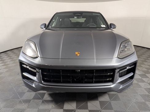New 2026 Porsche Cayenne GTS AWD/4WD image 10