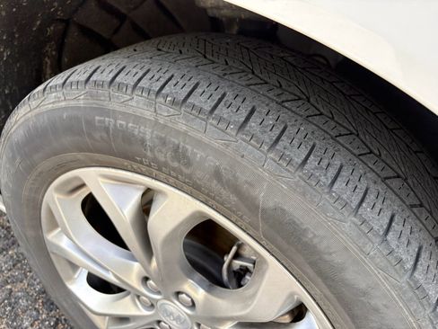 Used 2021 Buick Enclave Avenir w/ Avenir Technology Package image 10