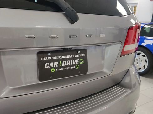 Used 2019 Dodge Journey SE w/ Connectivity Group image 7