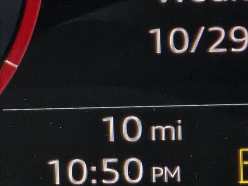 New 2025 Audi Q3 2.0T Premium image 21