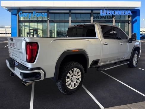 Used 2021 GMC Sierra 2500 Denali w/ Denali Ultimate Package AWD/4WD image 2