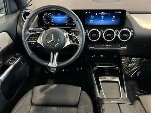 Certified 2026 Mercedes-Benz GLA 250 image 18