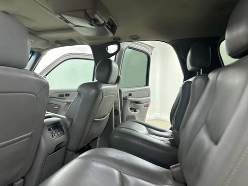 Used 2004 Chevrolet Tahoe Z71 w/ Z71 Preferred Equipment Group AWD/4WD image 30
