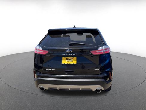 Used 2022 Ford Edge Titanium w/ Equipment Group 301A AWD/4WD image 4