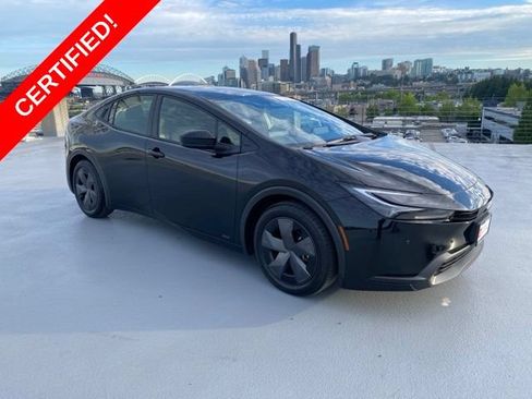 Certified 2023 Toyota Prius LE AWD/4WD image 1