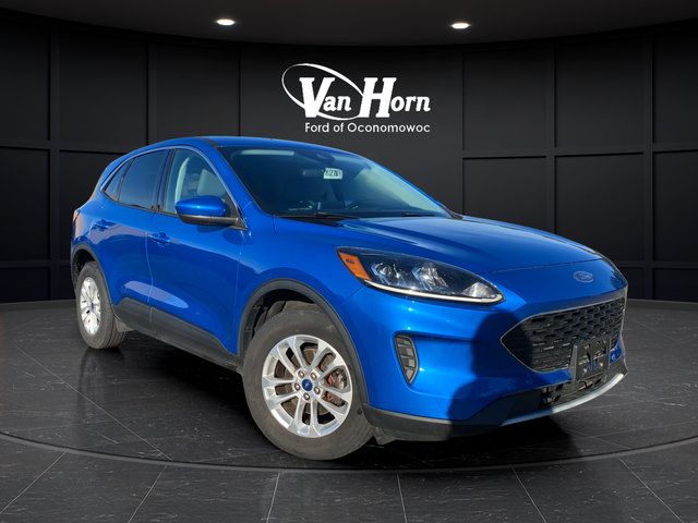Used 2021 Ford Escape SE w/ Convenience Package AWD/4WD image 1