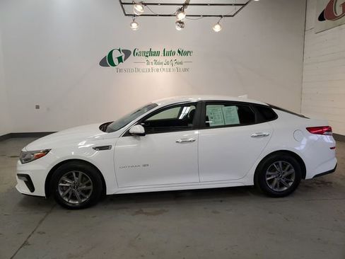Used 2020 Kia Optima LX image 4