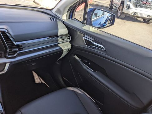 Certified 2024 Kia Sportage SX image 15