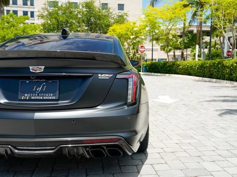 Used 2025 Cadillac CT5 V Blackwing w/ Carbon Fiber 2 Package RWD image 26