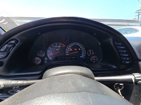 Used 2002 Chevrolet Corvette Convertible w/ Preferred Equipment Group2 RWD image 7