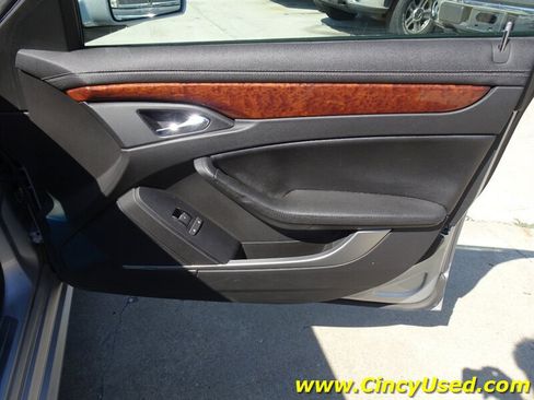 Used 2011 Cadillac CTS Luxury AWD/4WD image 28