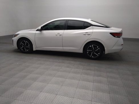 Used 2025 Nissan Sentra SV w/ All-Weather Package image 3