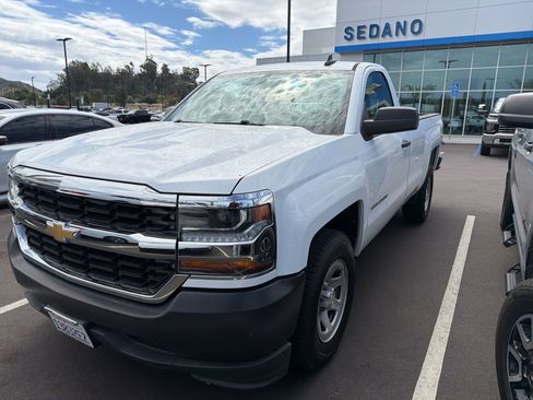 Used 2016 Chevrolet Silverado 1500 W/T w/ Trailering Package image 2
