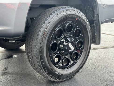 Used 2025 Ford F250 XLT w/ Black Appearance Package image 28