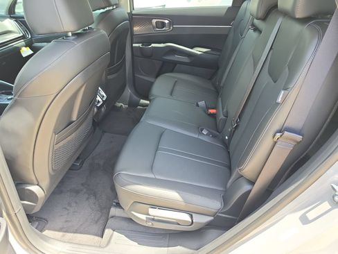 New 2026 Kia Sorento S FWD image 16