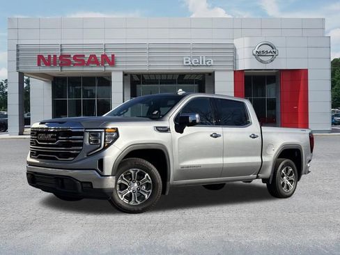 Used 2025 GMC Sierra 1500 SLT AWD/4WD image 1